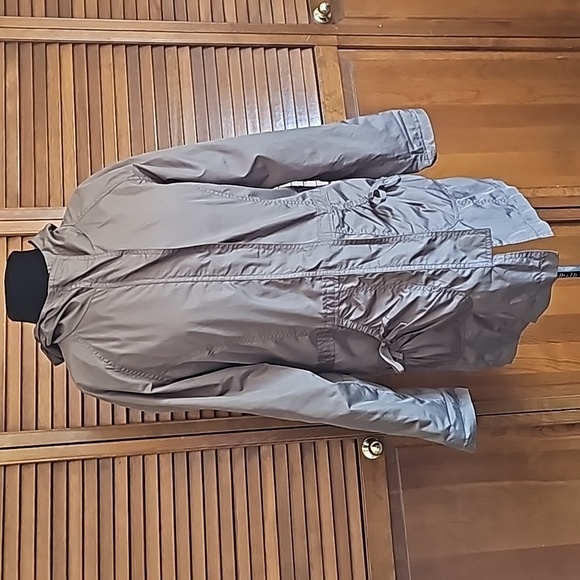 Premo light jacket windbreaker long zipper closure pockets hood - Picture 4 of 11